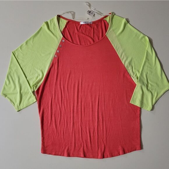 Femme by Tresics Women's Bright Raglan Sleeve Top - Picture 1 of 11